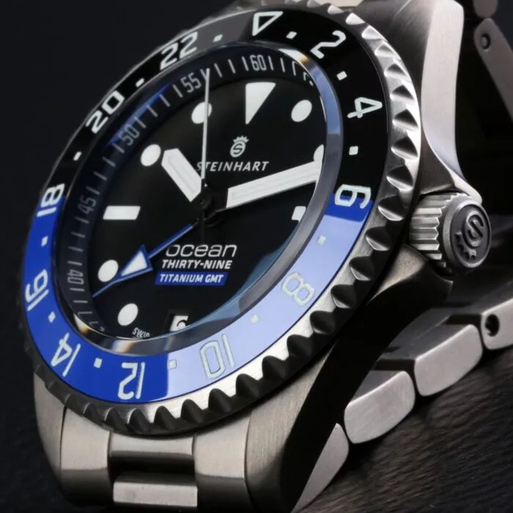 Steinhart Ocean 39mm GMT Titan Premium Ceramic Swiss Automatic Watch 103-1384